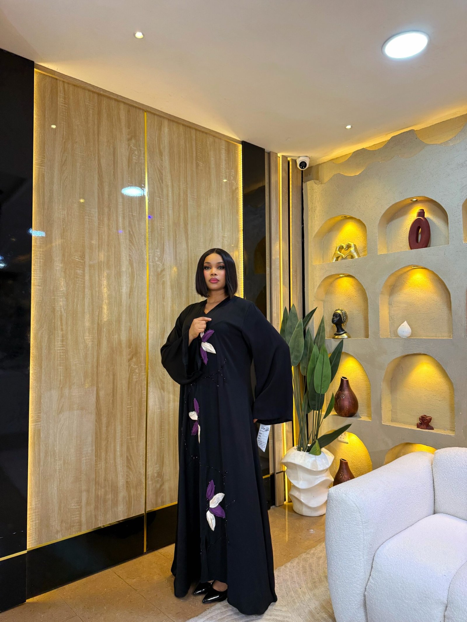 Bloom Luxe Abaya